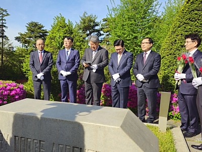 한교총, 양화진 외국인선교사 묘역 방문
